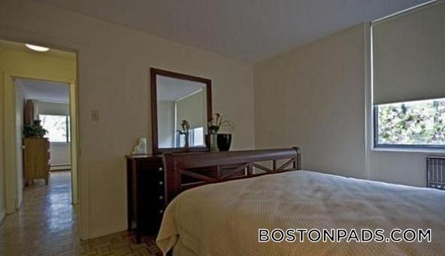 Foto del edificio - 1455 Commonwealth Ave
