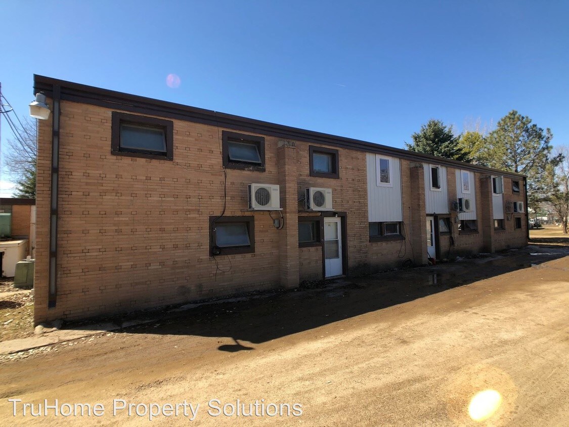 Building Photo - 224 Halsey St