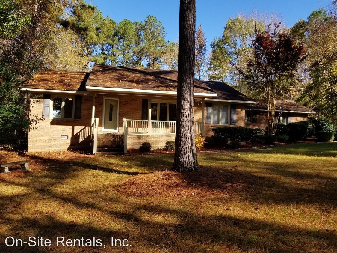 2022 Sandalwood Dr, Sanford, NC 27332 House Rental in Sanford, NC