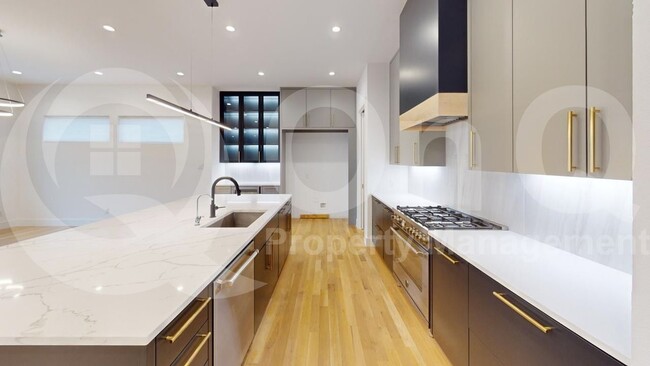 Foto del edificio - 3756 Seguin Dr
