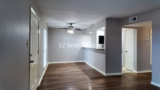 Foto del edificio - 2102 5th Ave N