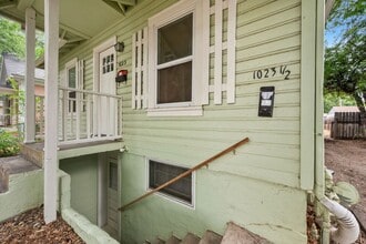 Building Photo - 1023 1/2 Laporte Ave