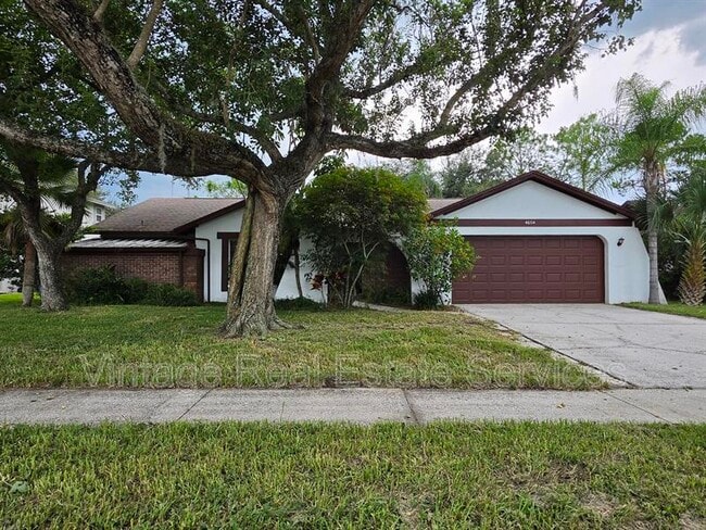 Building Photo - 4604 Landscape Dr