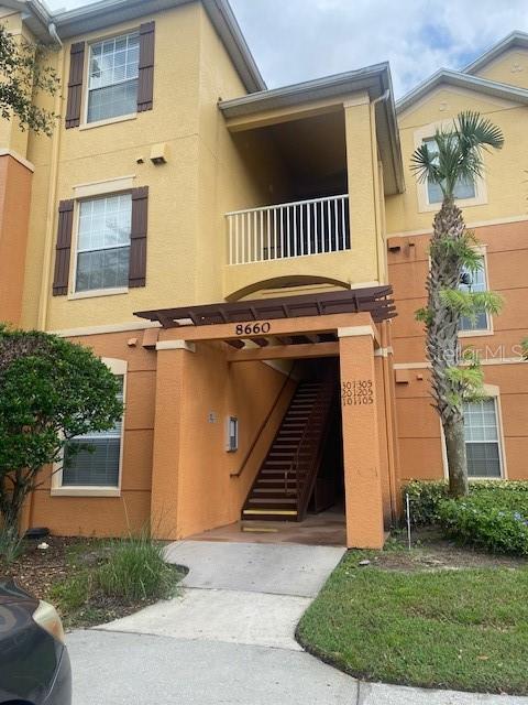 Building Photo - 8660 Buccilli Dr
