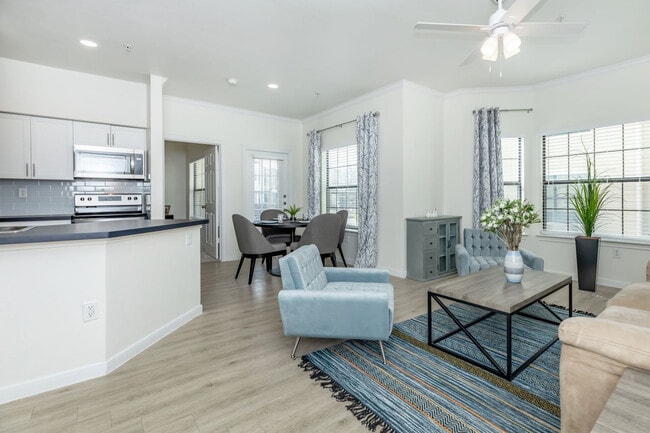 Building Photo - Gulf Breeze