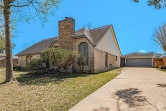 Building Photo - 15030 St Cloud Dr