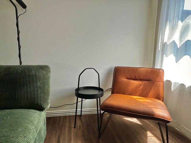 Foto del edificio - Sunny Side Up