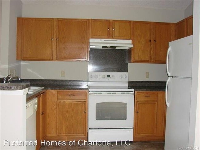 Building Photo - 3 br, 2 bath House - 3618 Kiley Lane