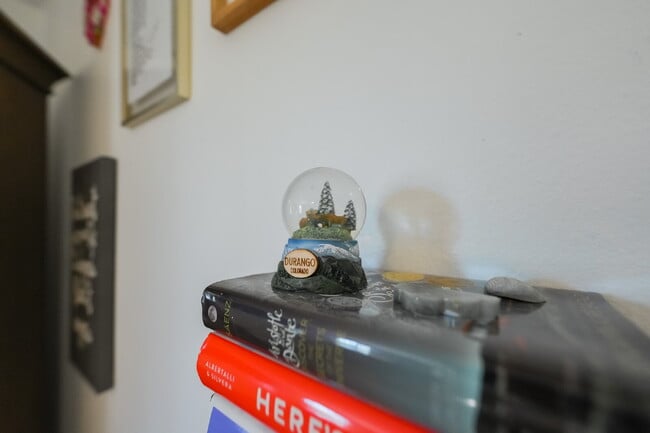 Foto del edificio - Private Room for Rent with Garage Option – Bedroom 4