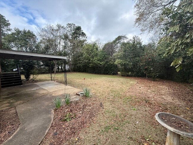 Building Photo - ** 4 bed 2 bath located in Morningview ** Call 334-366-9198 for a self showing