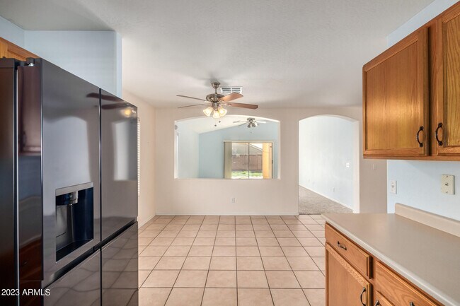 Building Photo - 13367 W Watson Ln