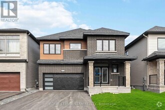 Building Photo - 686 Fenwick Wy