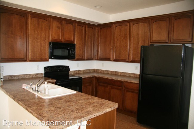 Building Photo - 2 br, 2.5 bath House - 8726 Quinn Pt