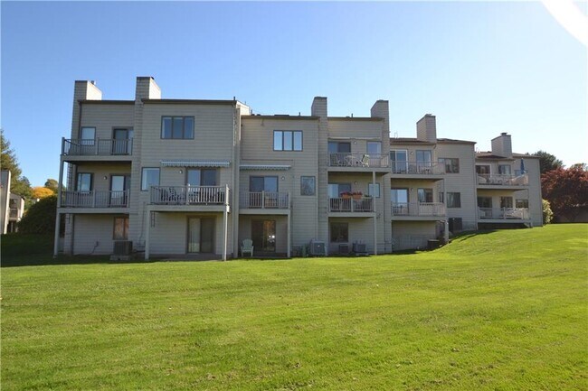 Foto del edificio - 49 Sea Breeze Ln