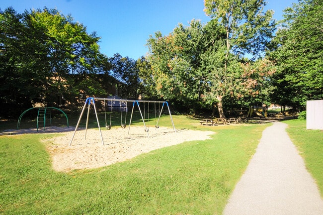 Photo du bâtiment - Forest Ridge