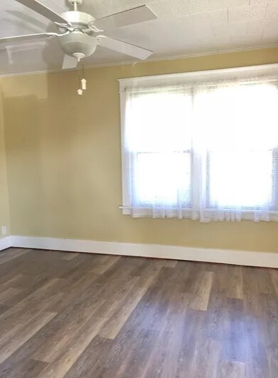 Building Photo - 3305 Saint Bernard Dr