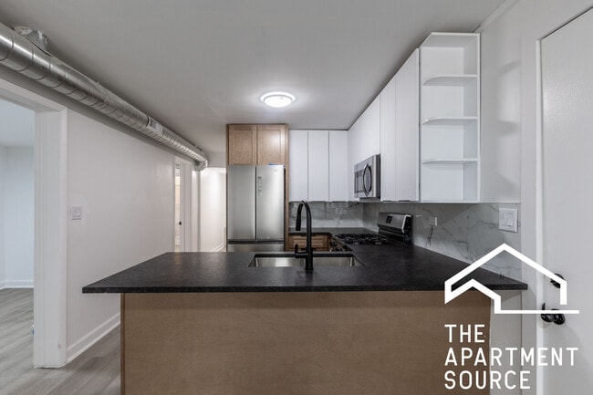 Building Photo - 1841 N Kedzie Ave