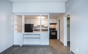 Building Photo - 2900 Reidville Rd