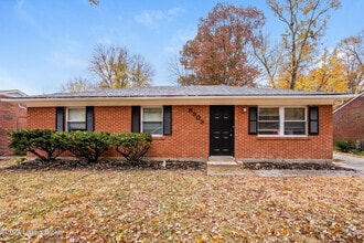 Building Photo - 8903 Willowcreek Dr