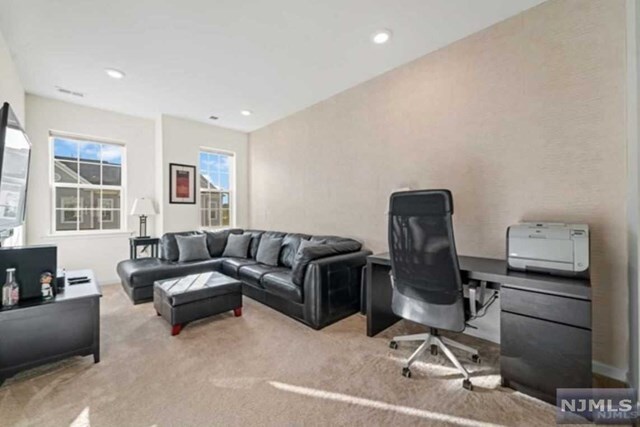 Foto principal - 99 Wesmont Drive