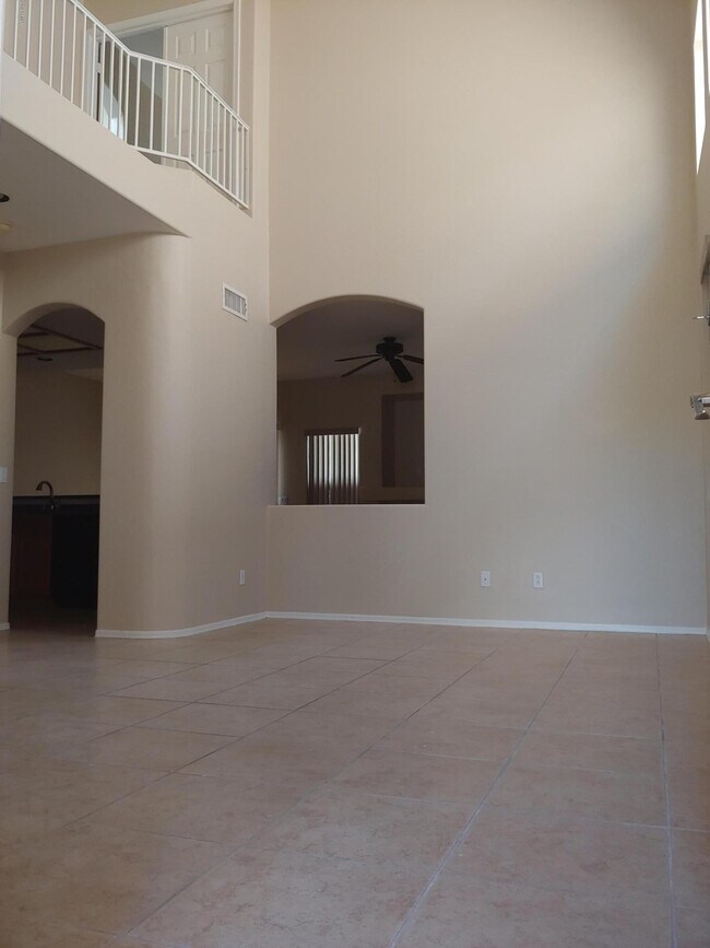 Foto del edificio - 1922 N 106th Ln