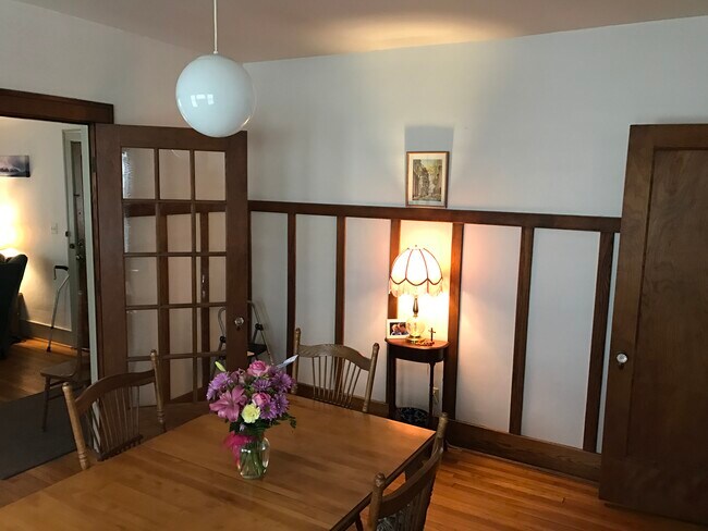 Foto del edificio - 2486 Robinwood Ave