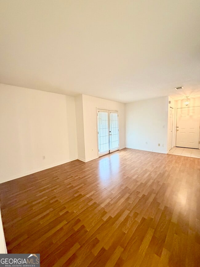 Foto del edificio - 3595 Woodbriar Cir