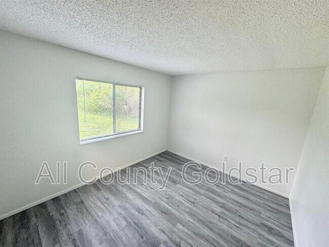 Building Photo - 18051 Steele Ave