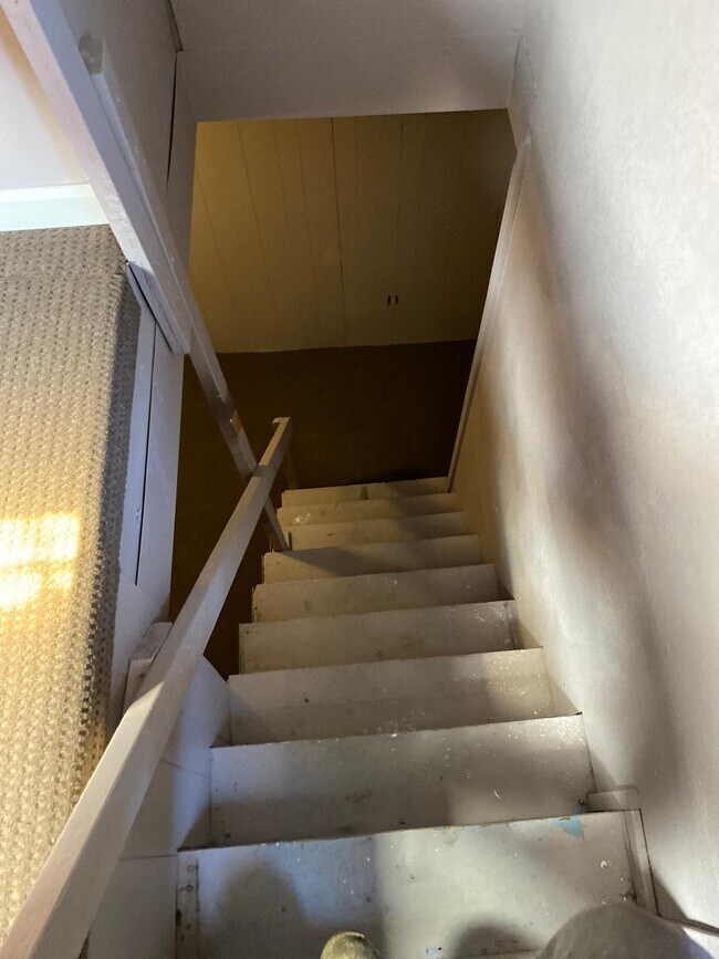 Foto del edificio - 2718 Highlawn Ave