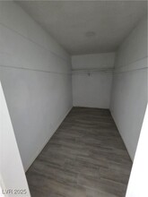 Building Photo - 239 W New York Ave