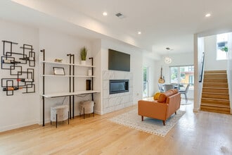 Building Photo - 3890 W 13th Ave