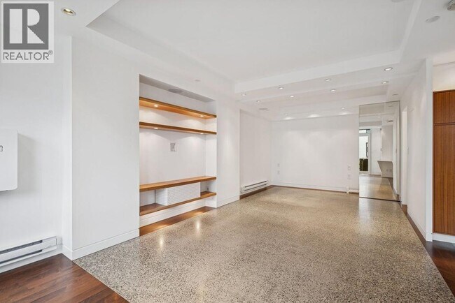 Building Photo - 1608 Cypress St