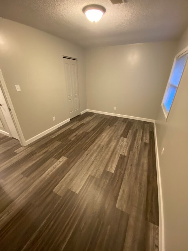 101 Stonehaven Dr, Greenwood, SC 29649 Apartments in Greenwood, SC