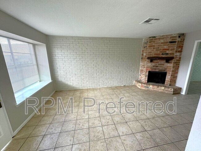 Foto del edificio - 6939 Chasewood Dr