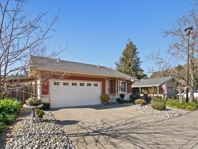 Building Photo - 349 Almond Way