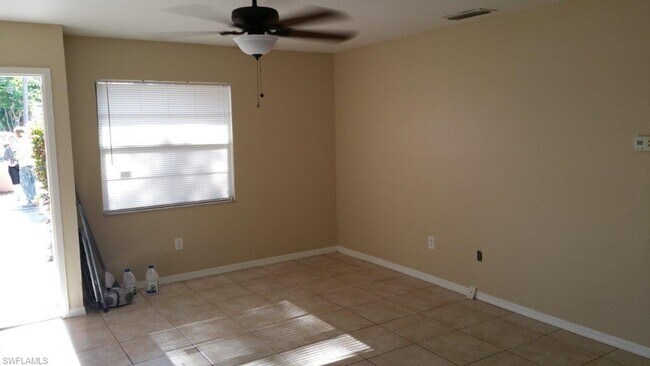 Foto del edificio - 5868 Littlestone Ct