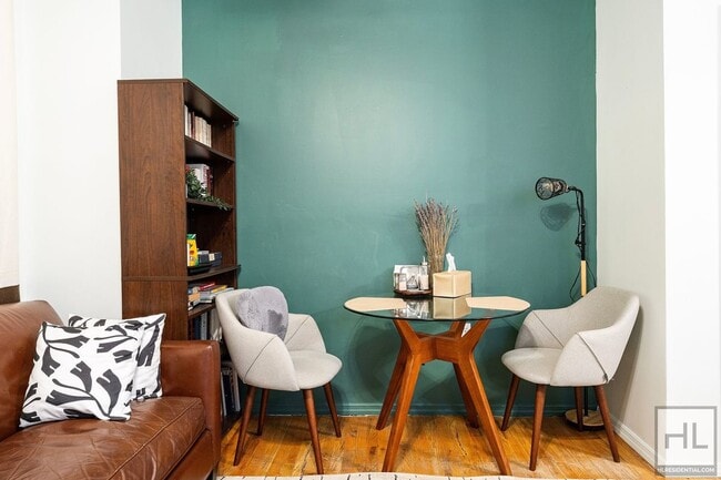 Building Photo - 11 STREET