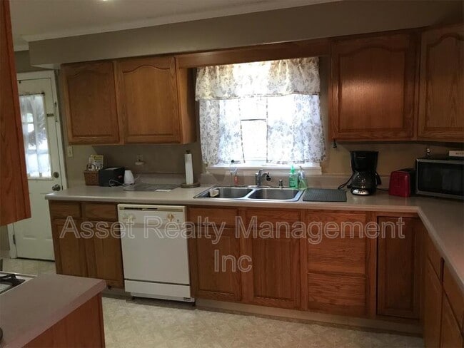 Building Photo - 118 Ogontz Ln