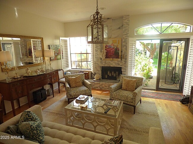 Building Photo - 10017 E Mountain View Rd