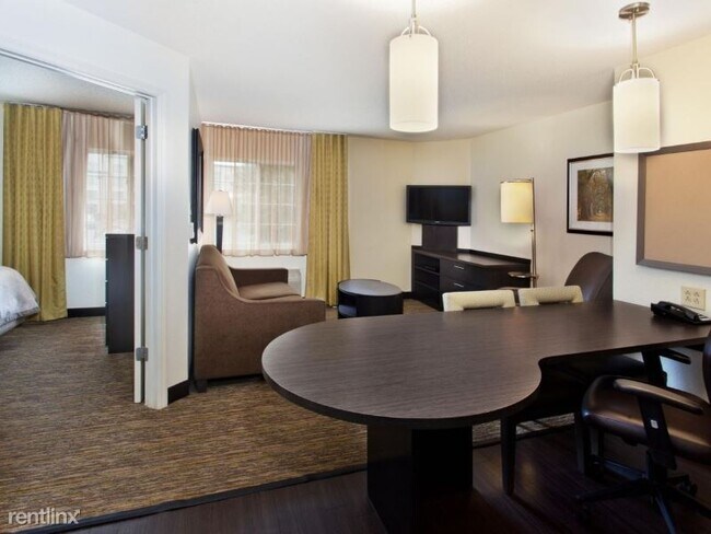 Building Photo - 1 br, 1 bath Apartment - 9701 Stonelake Blvd.