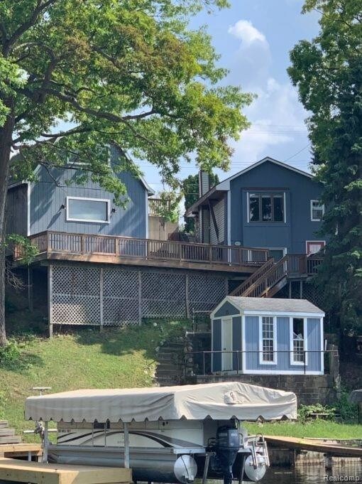 Building Photo - 774 Central Dr