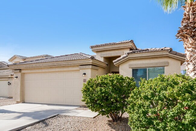 Building Photo - 12357 W Heatherbrae Dr