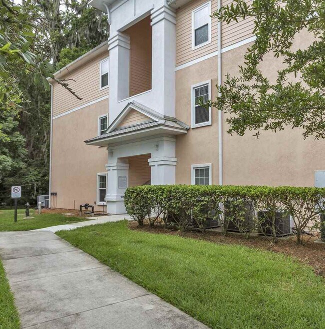 Building Photo - 4998 Key Lime Dr