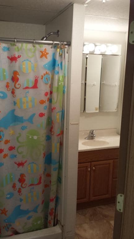 Building Photo - 906 Vine St