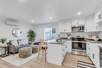 Building Photo - 1296 S 1100 E