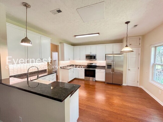 Foto del edificio - 6228 Weathersfield Way