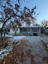 Building Photo - 21816 E 10 Mile Rd