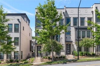 Building Photo - 564 Ember Ln NW