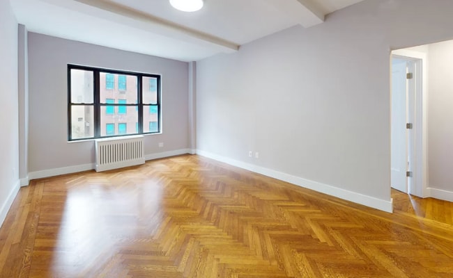Building Photo - 1033 Lexington Ave
