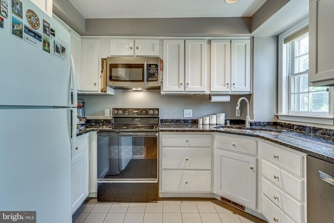 Foto del edificio - 912 Green St